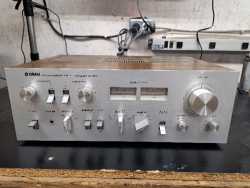 Vintage Yamaha amp