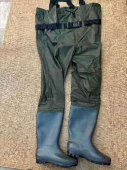 hip wader boots