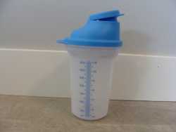 NEW Tupperware Shaker