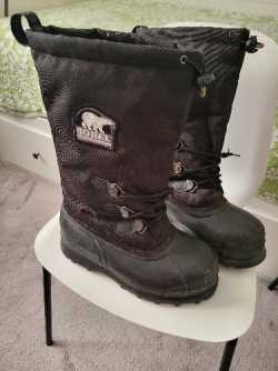 SOREL WINTER BOOTS