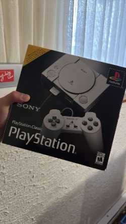 PLAYSTATION 1 MINI